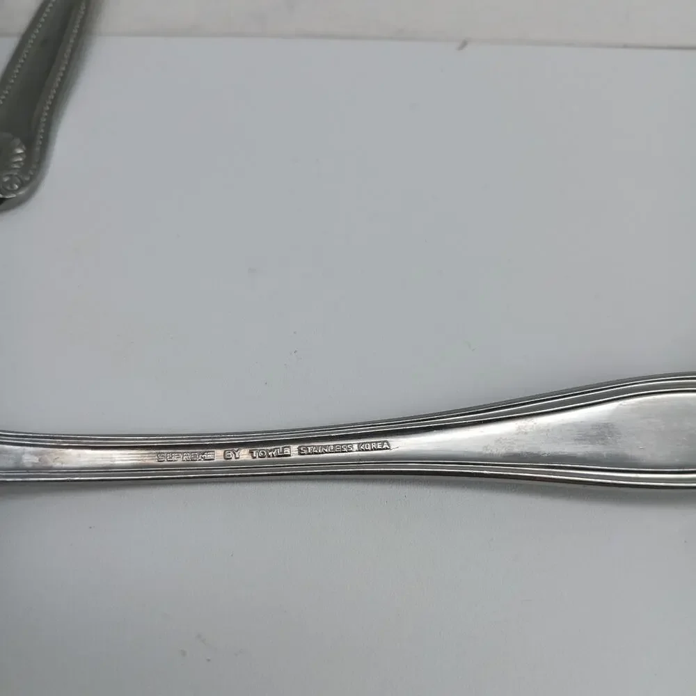 5X Serving TOWLE Supreme STUART SHELL Stainless Spoons Fork Spreader Sugar